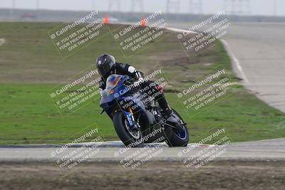 media/Nov-29-2025-TrackDaz (Sat) [[10ae2d9bce]]/A Group/Session 3 (Outside Grapevine)/